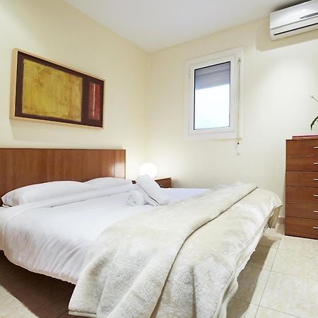 Apartamentos Calvet Barcelona Luaran gambar
