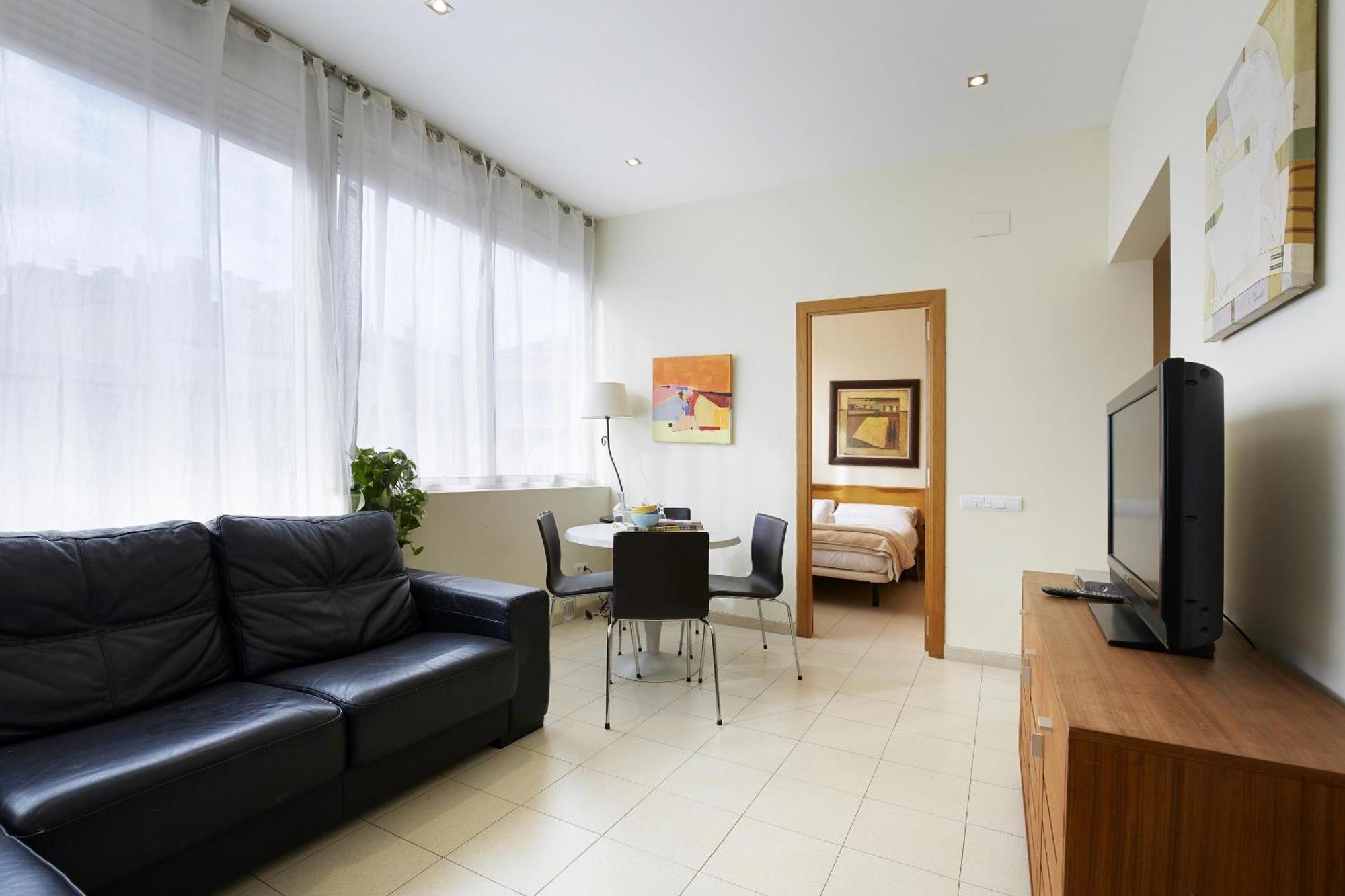 Apartamentos Calvet Barcelona Luaran gambar